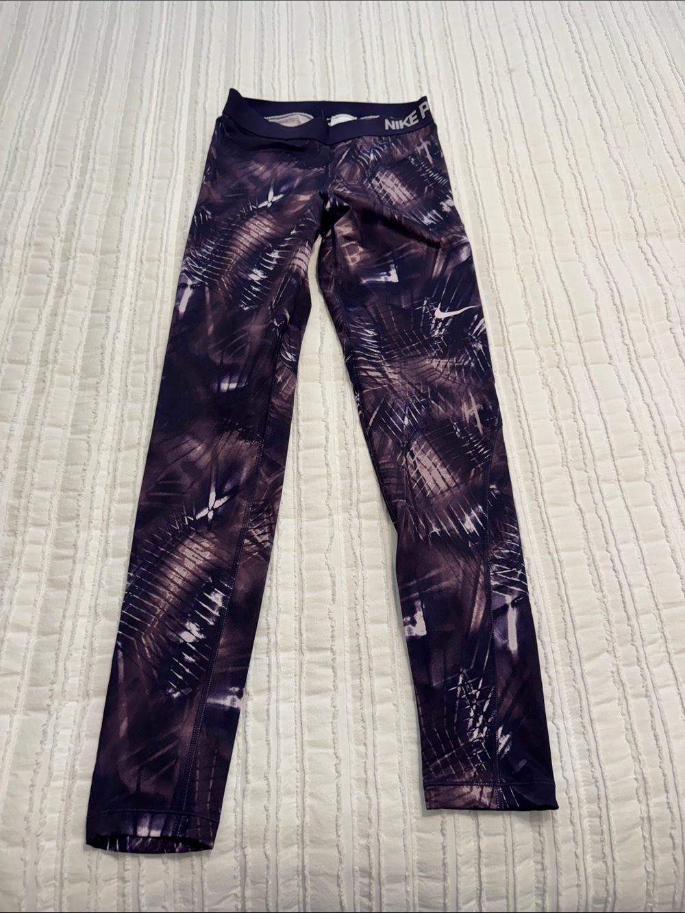 Nike Purple Patterned Athletic Leggings